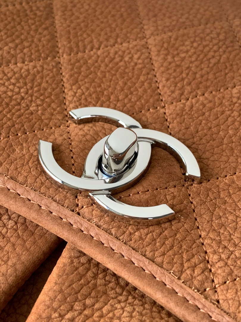 Chanel A90090 Flap Bag Vintage Earthy Yellow Suede Silver