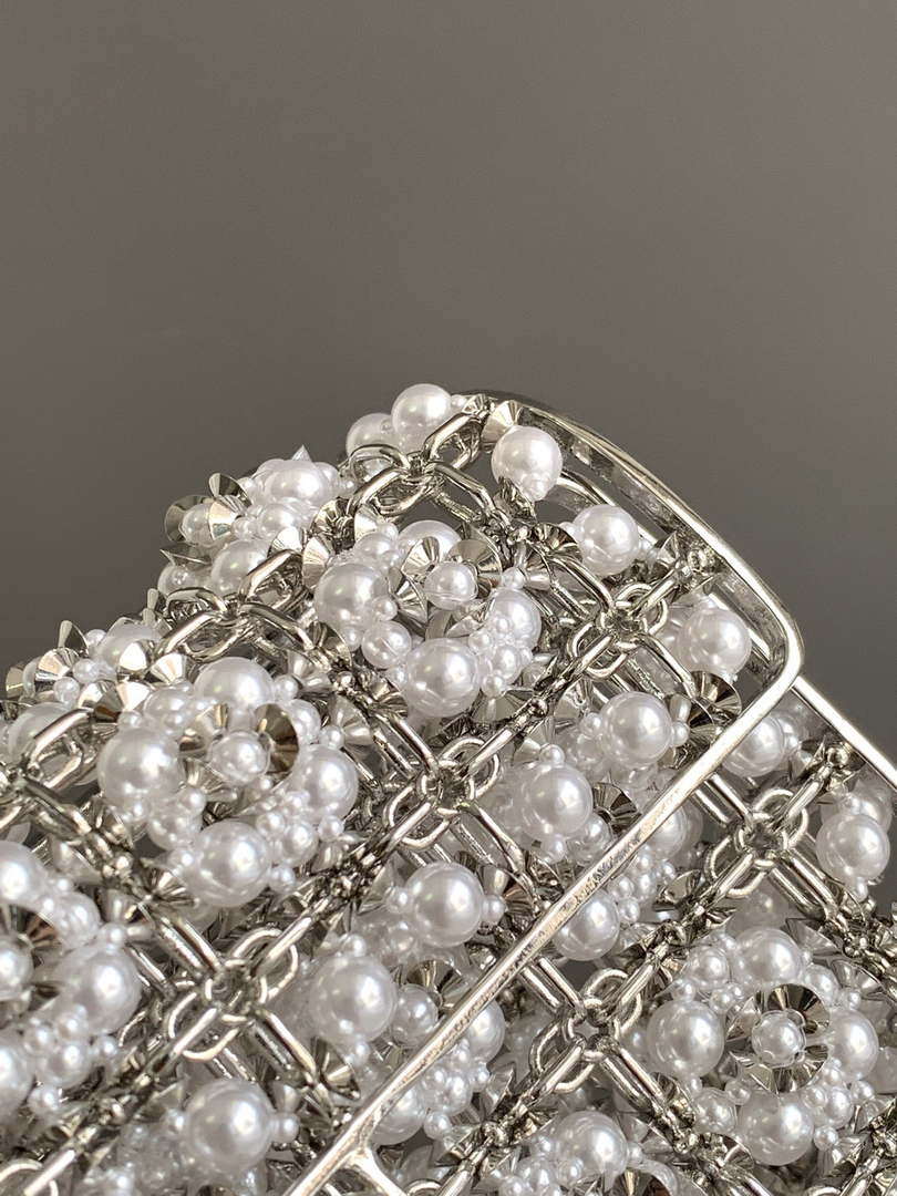 Chanel A90091 Limited Edition Pearl Metal CF Evening Flap Bag Silver metal
