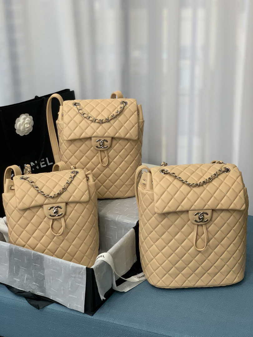 Chanel A91120 Backpack Vintage Lambskin Bag Apricot - Gold / Small 25 x 20 x10 ???? - View 1