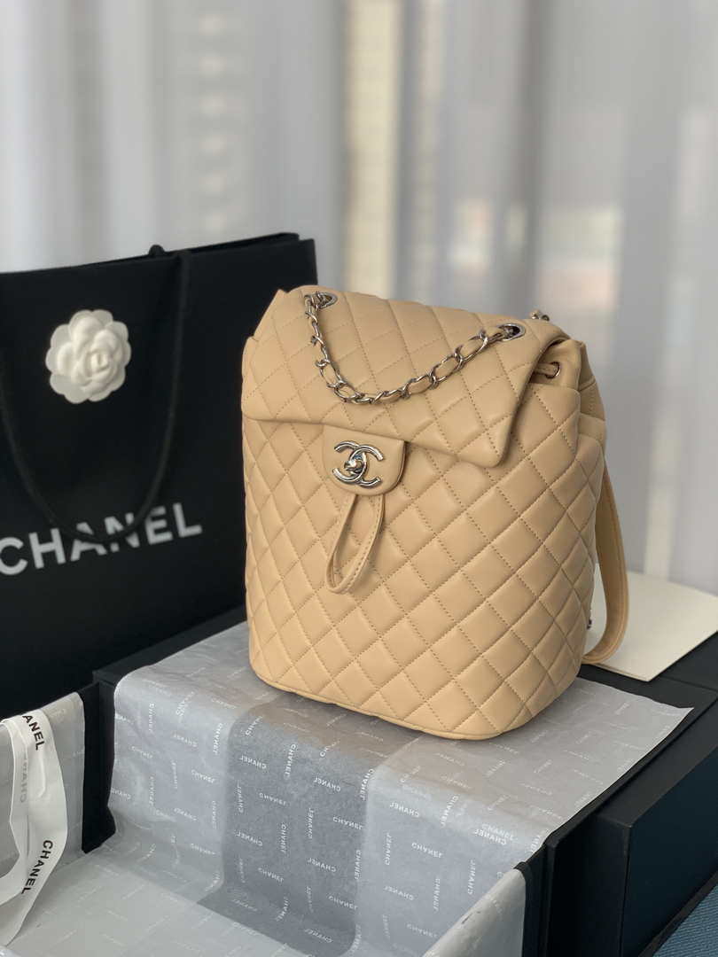 Chanel A91120 Backpack Vintage Lambskin Bag Apricot - Gold / Small 25 x 20 x10 ???? - View 3