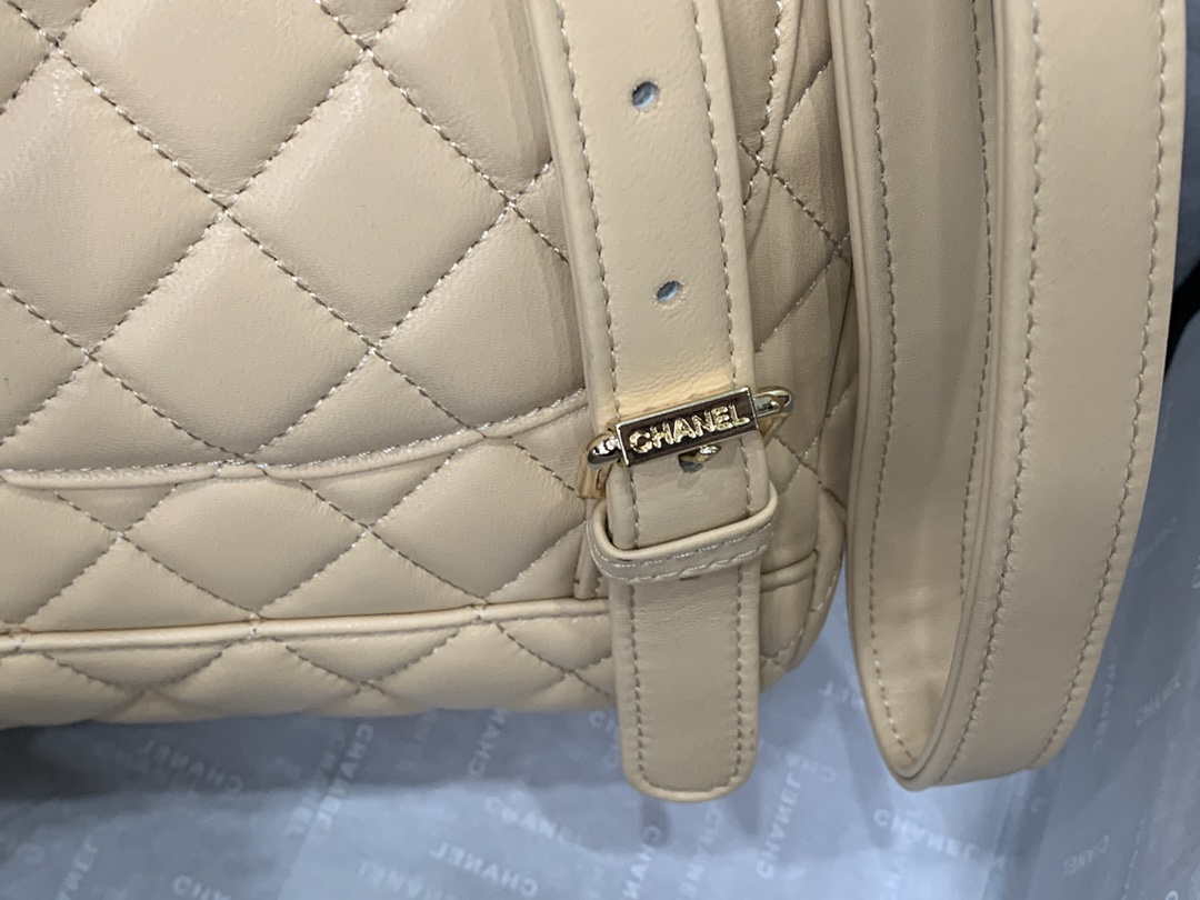 Chanel A91120 Backpack Vintage Lambskin Bag Apricot - Gold / Small 25 x 20 x10 ???? - View 16