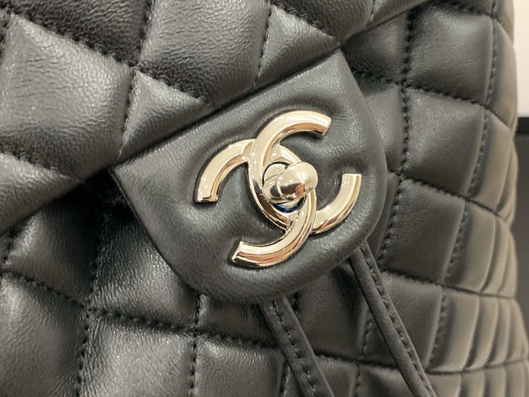 Chanel A91120 Backpack Vintage Lambskin Bag Black