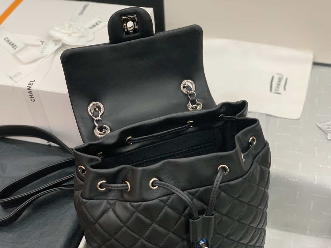 Chanel A91120 Backpack Vintage Lambskin Bag Black - Gold / Small 25 x 20 x10 ???? - View 15