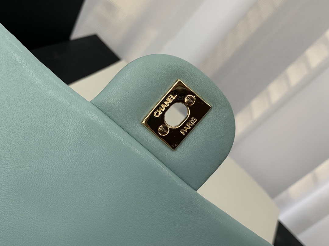 Chanel A91120 Backpack Vintage Lambskin Bag Blue