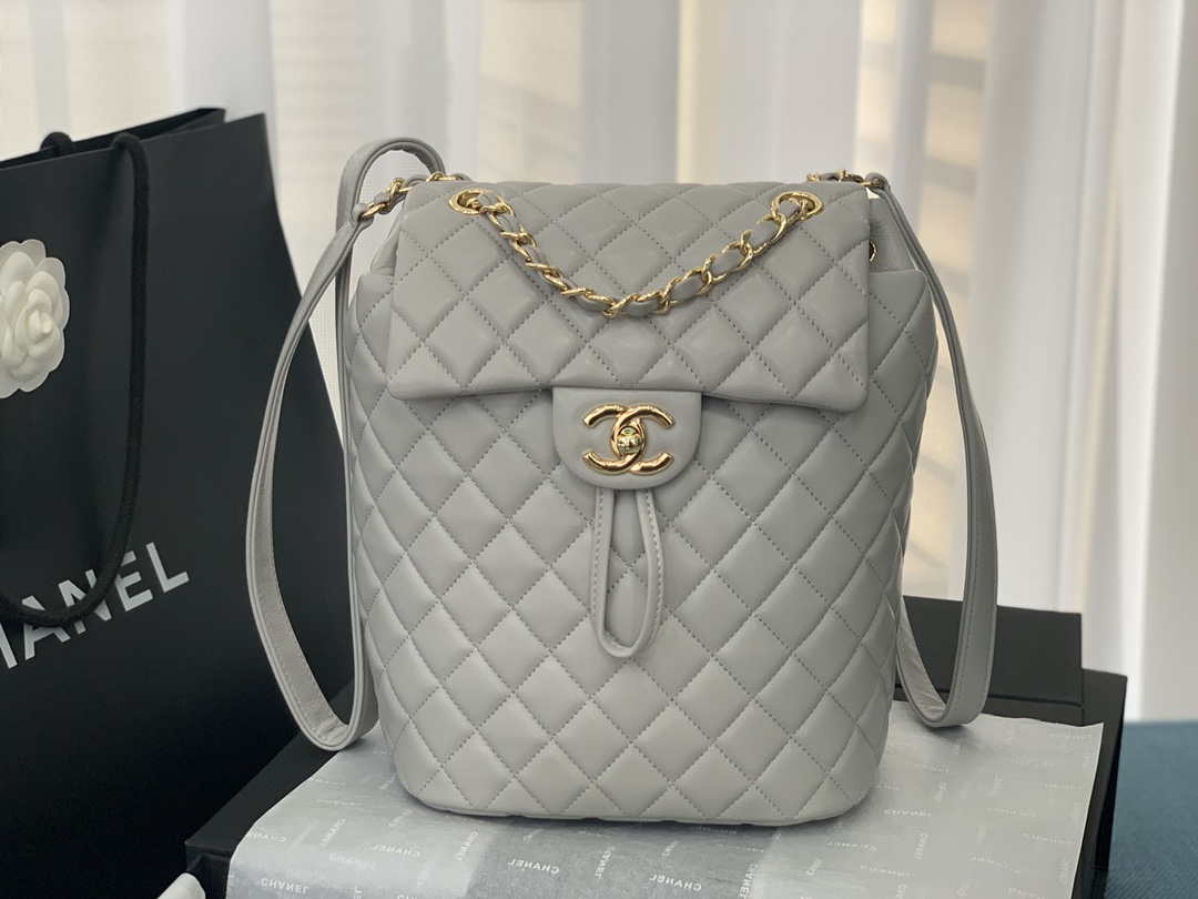 Chanel A91120 Backpack Vintage Lambskin Bag Gray - Gold / Small 25 x 20 x10 ???? - View 4