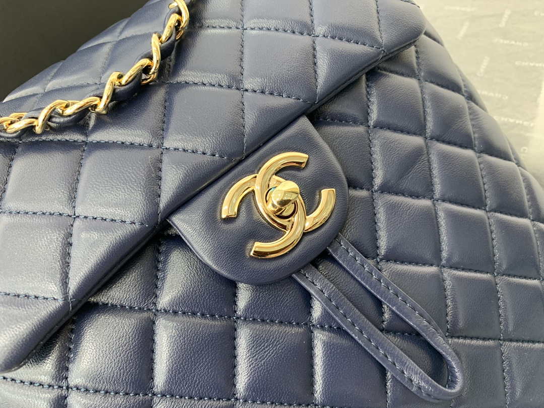 Chanel A91120 Backpack Vintage Lambskin Bag Navy Blue - Gold / Small 25 x 20 x10 ???? - View 4