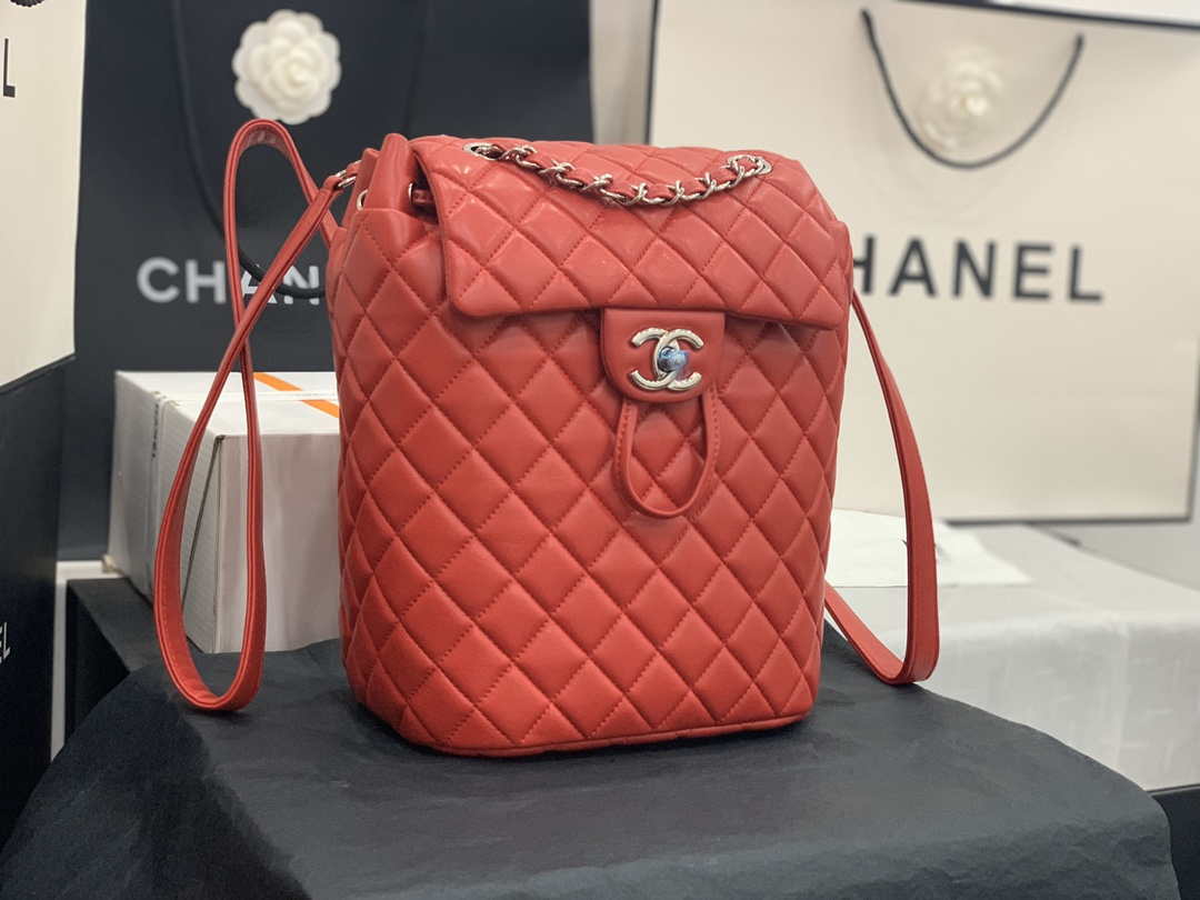 Chanel A91120 Backpack Vintage Lambskin Bag Red