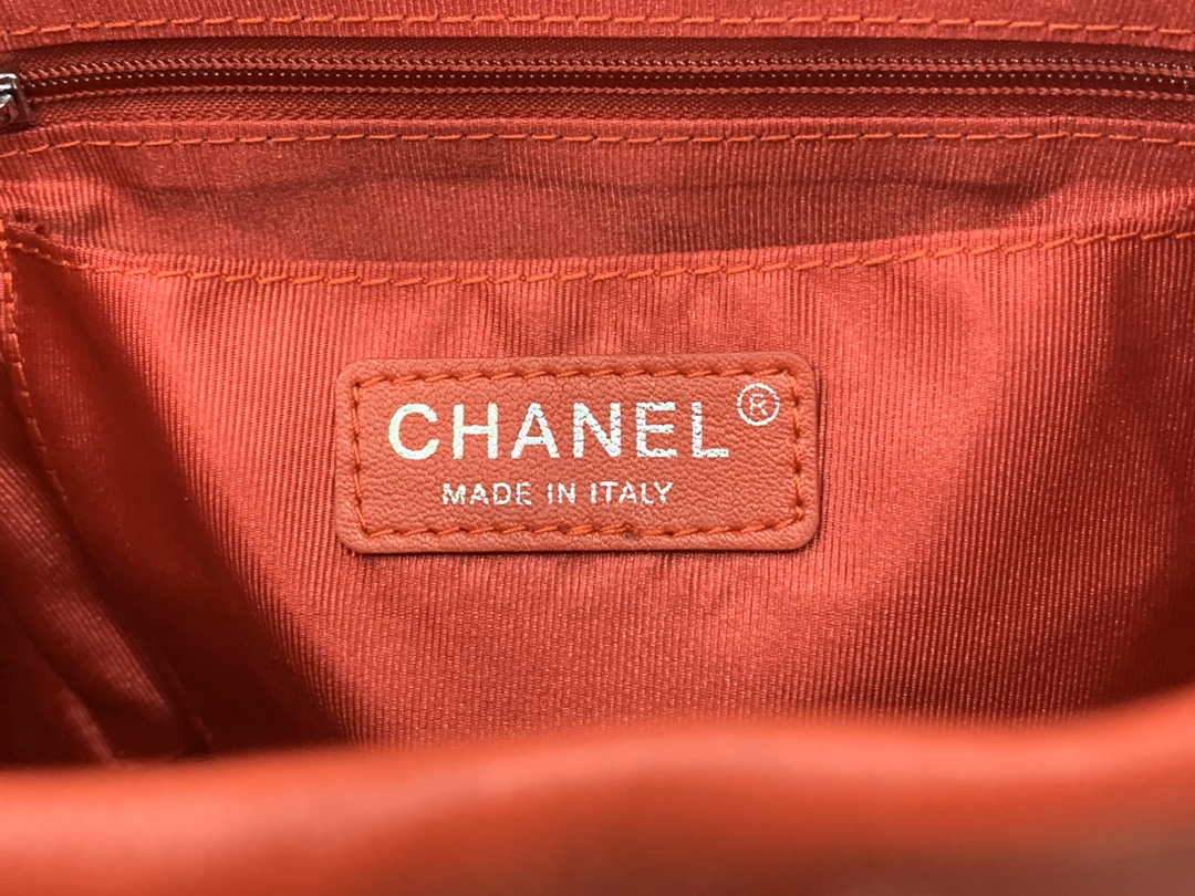 Chanel A91120 Backpack Vintage Lambskin Bag Red