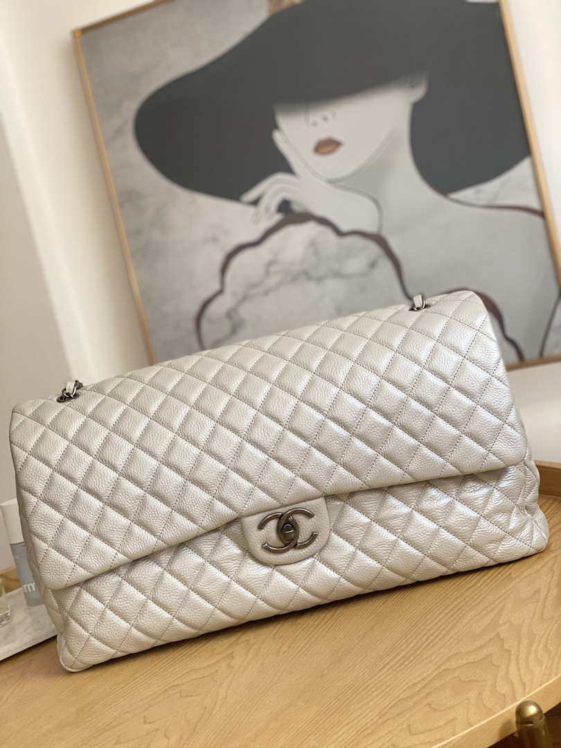 Chanel A91169 Flap Travel Bag Airport Series A94305 caviar calfskin Silver White - Default Title - View 1