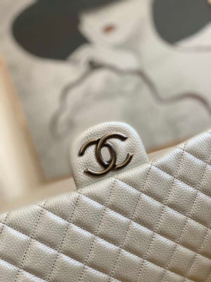 Chanel A91169 Flap Travel Bag Airport Series A94305 caviar calfskin Silver White - Default Title - View 4