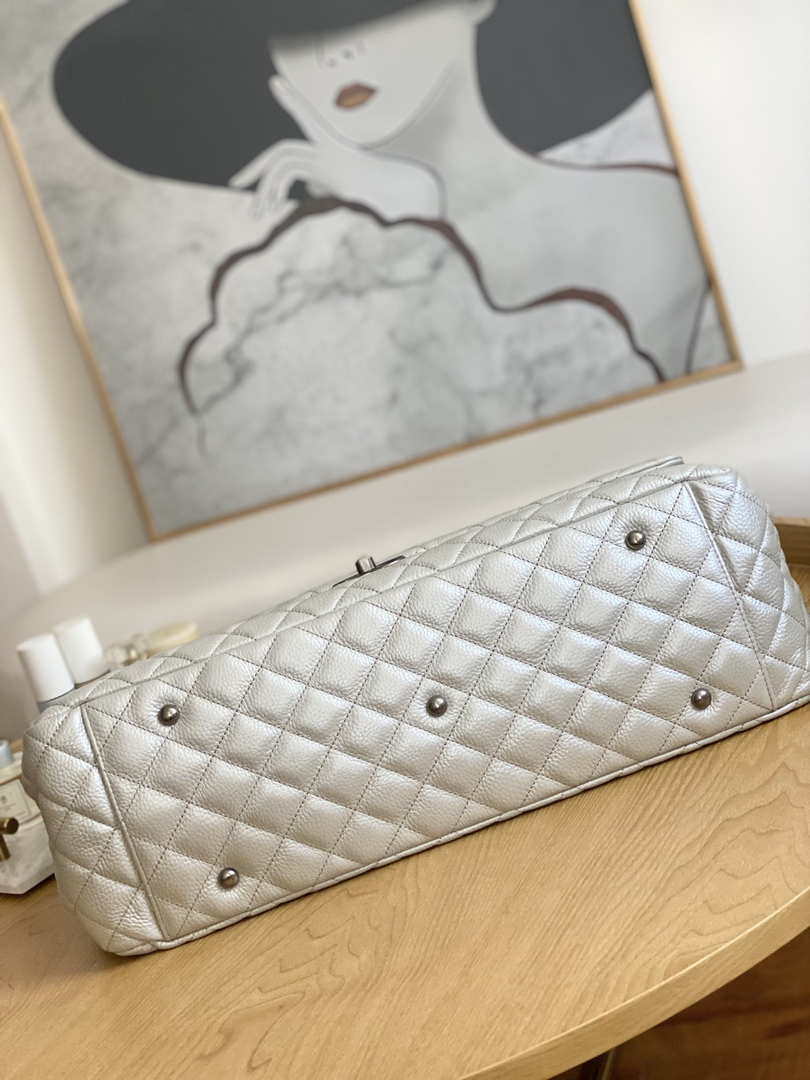 Chanel A91169 Flap Travel Bag Airport Series A94305 caviar calfskin Silver White - Default Title - View 6