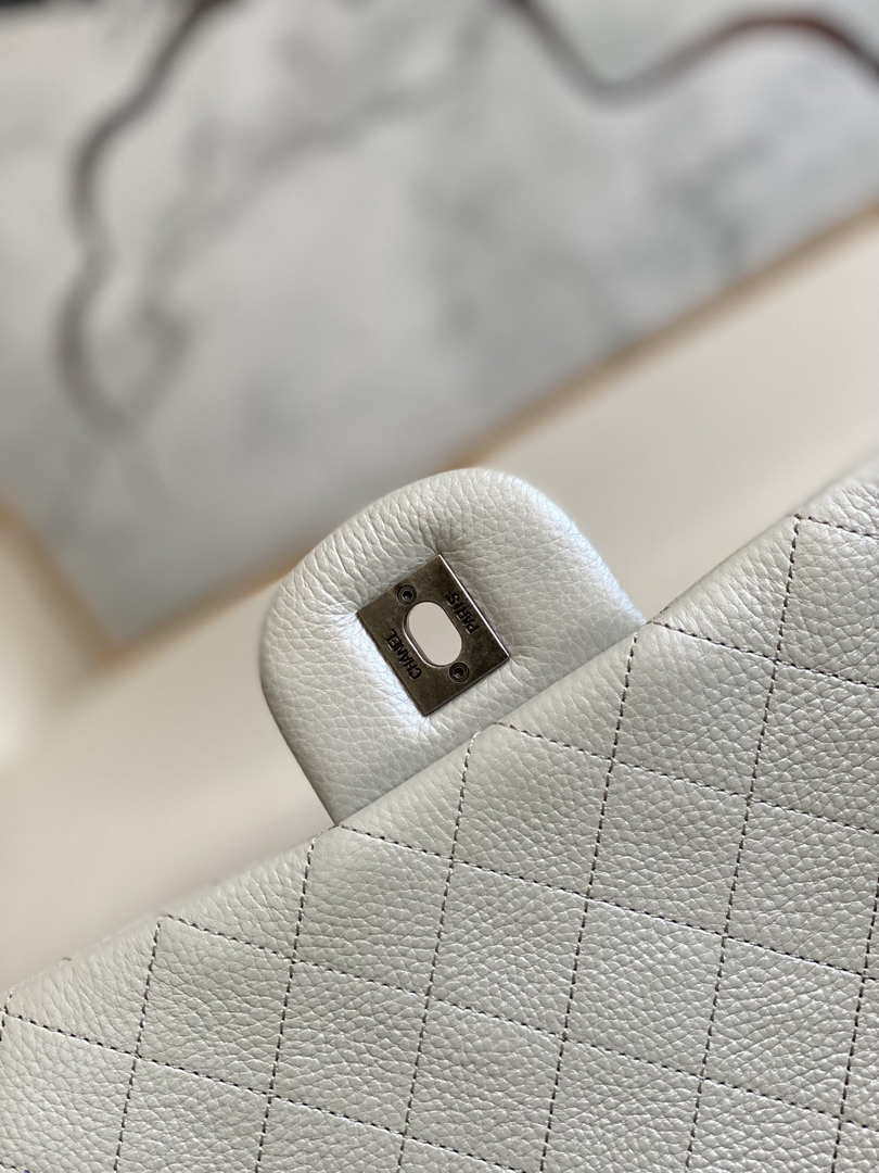 Chanel A91169 Flap Travel Bag Airport Series A94305 caviar calfskin Silver White - Default Title - View 7