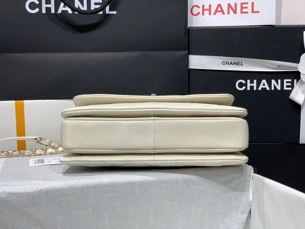 Chanel A92236 Small Trendy CC Flap Bag With Top Handle Lambskin bag White Gold