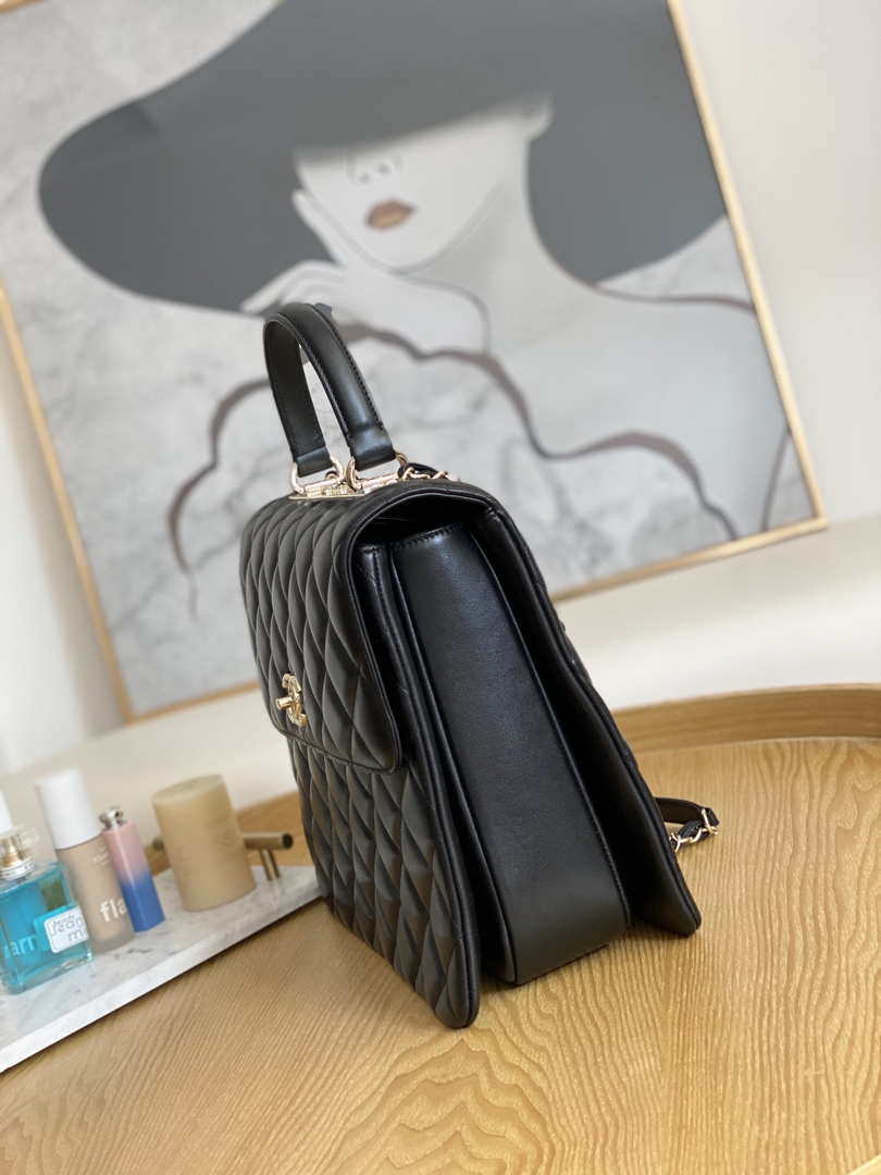 Chanel A92237 Large Flap Bag Trendy CC With Top Handle Relief Black Lambskin Gold