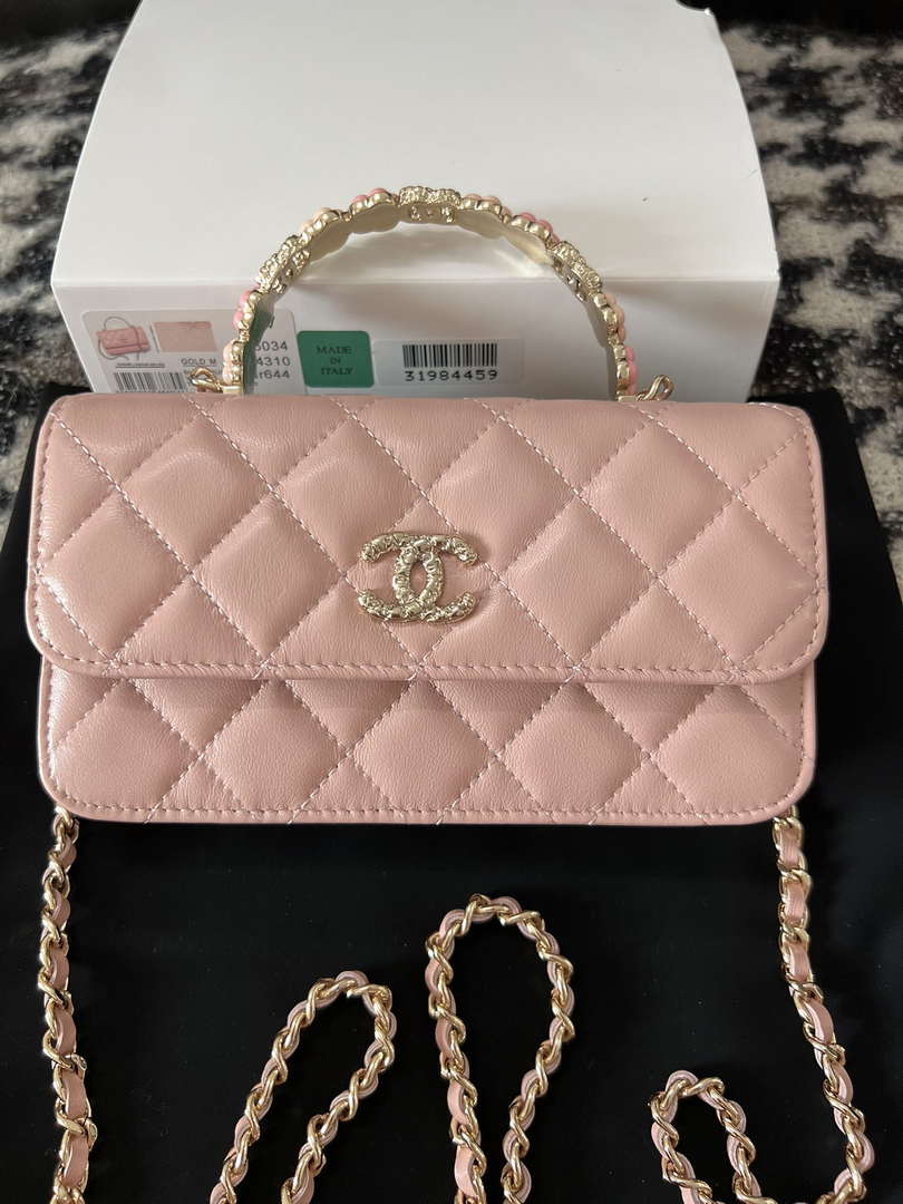 Chanel A96034 Woc Wallet on Chain With Small flower Handle Pink Lambskin - Default Title - View 1