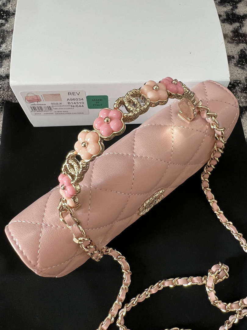 Chanel A96034 Woc Wallet on Chain With Small flower Handle Pink Lambskin - Default Title - View 9