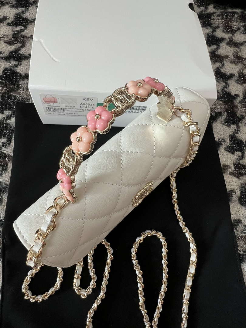 Chanel A96034 Woc Wallet on Chain With Small flower Handle White Lambskin - Default Title - View 2