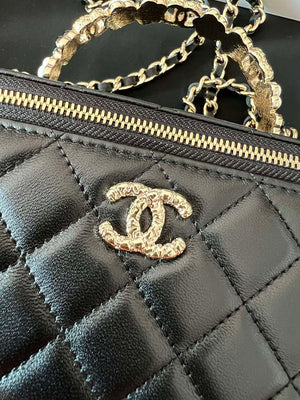 Chanel A96035 CLUTCH Lambskin Vanity Box bag Black - Default Title - View 6