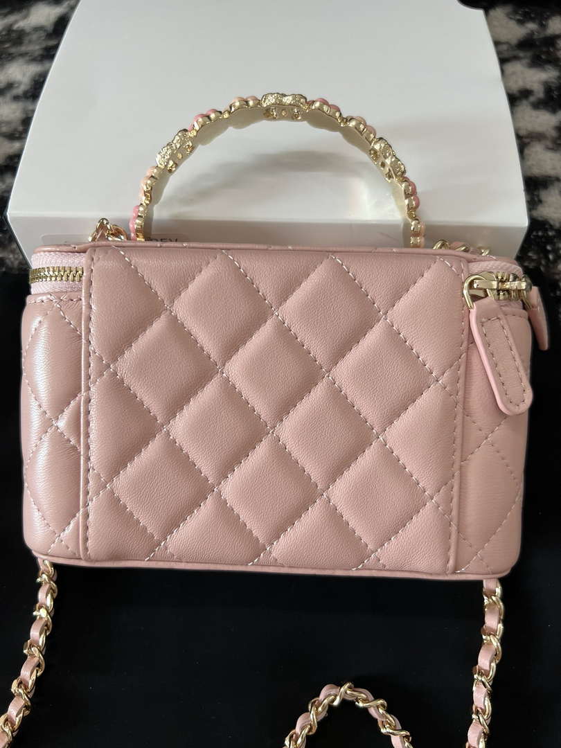 Chanel A96035 CLUTCH Lambskin Vanity Box bag Pink