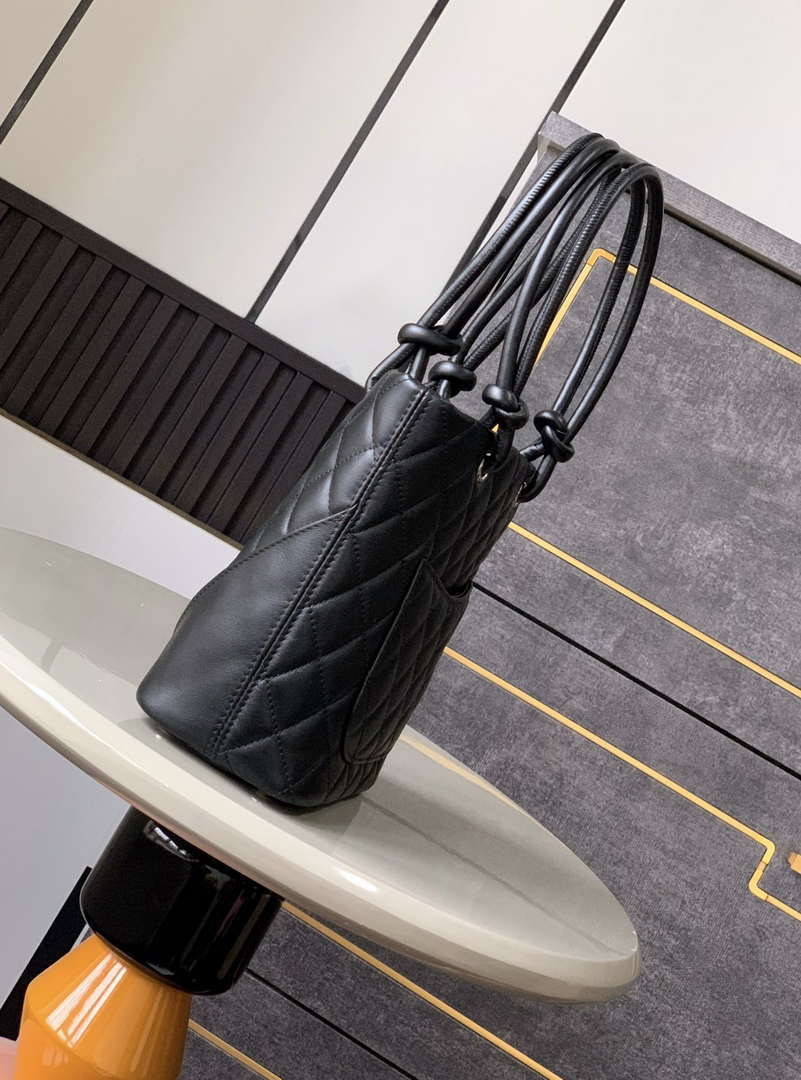 Chanel A98002 Vintage Bucket bag Black with Patent leather