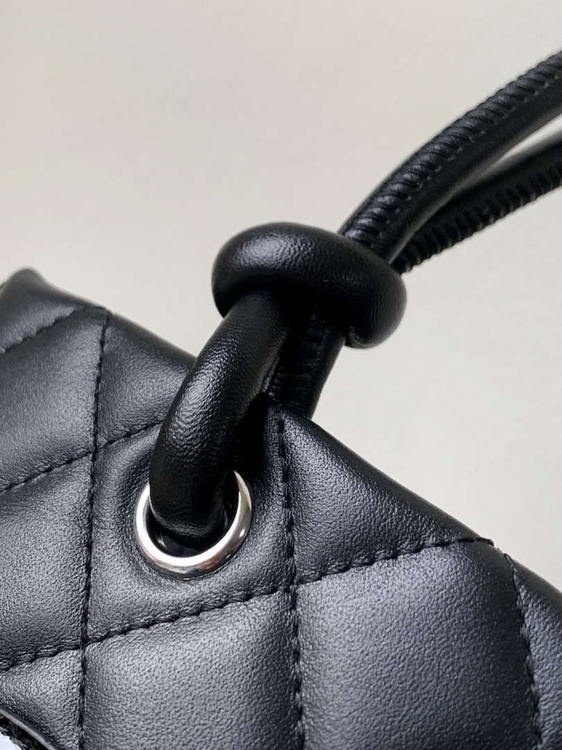 Chanel A98002 Vintage Bucket bag Black with Patent leather - Default Title - View 6