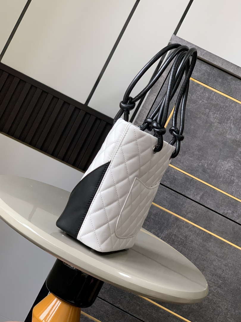 Chanel A98002 Vintage Bucket bag White - Default Title - View 2