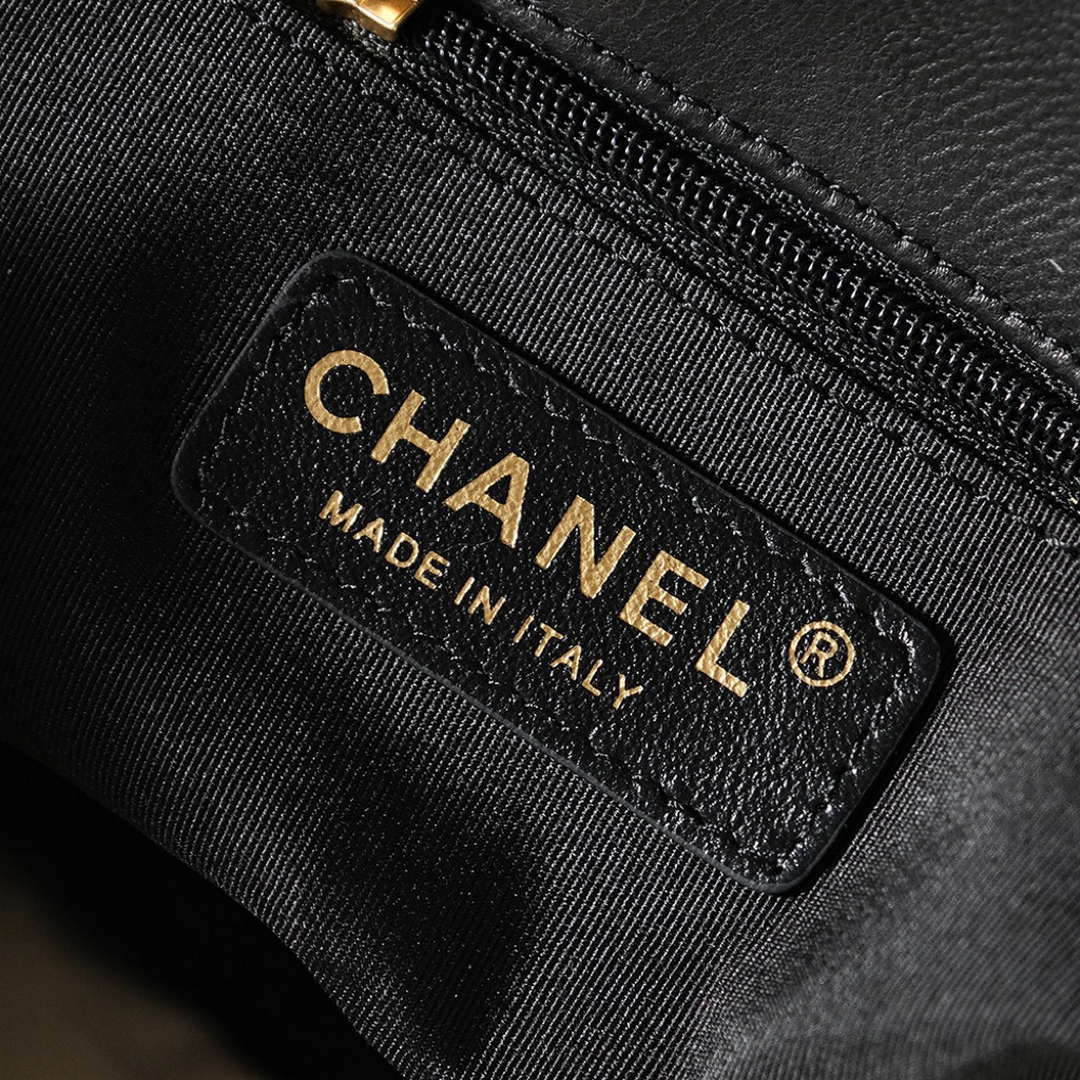 Chanel A99002 Shopping Bag 25P Diamond Basket Shopping Bag Black and Tan - Default Title - View 9