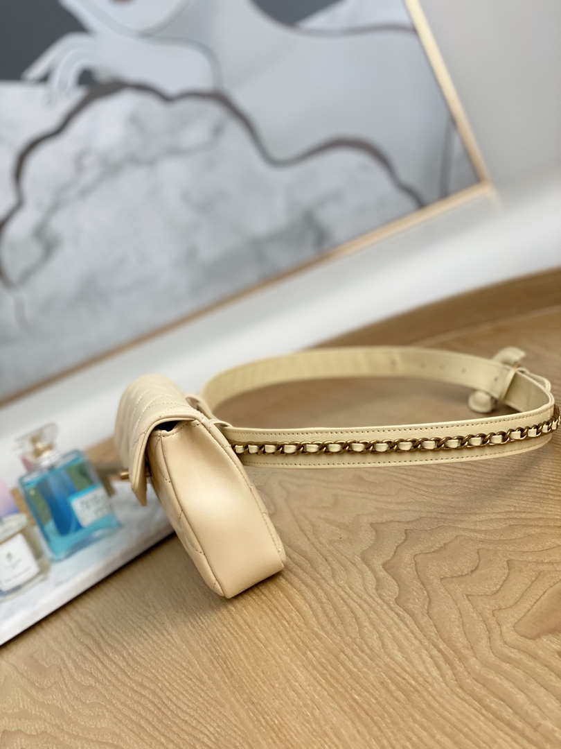 Chanel A99009 Waist bag Lambskin Apricot Gold - Default Title - View 5