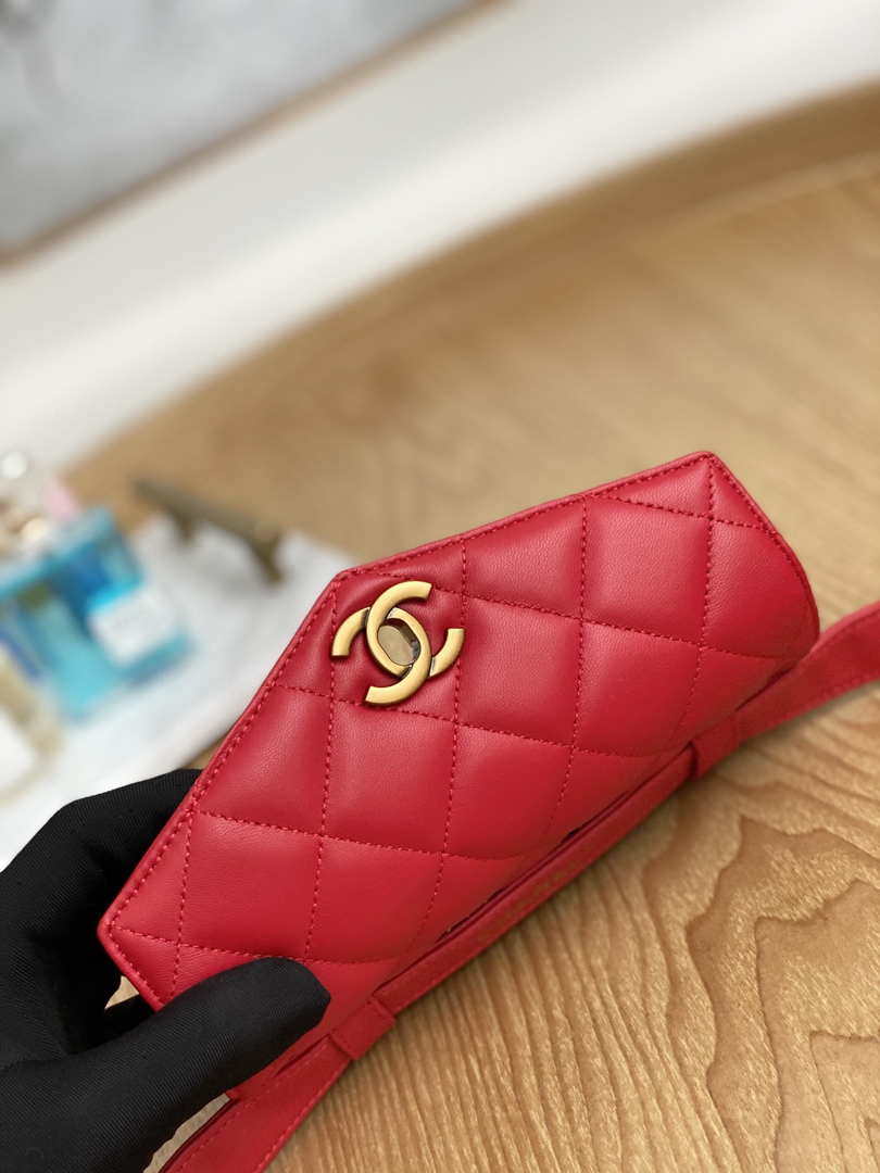 Chanel A99009 Waist bag Lambskin Red Gold