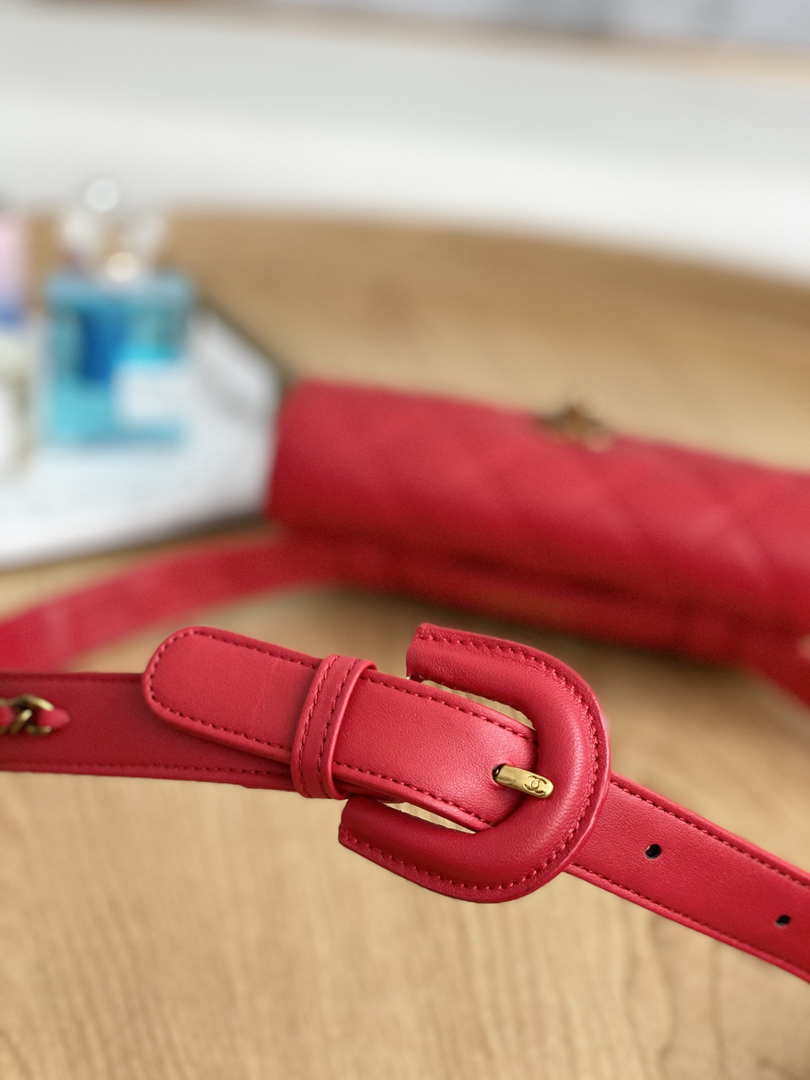 Chanel A99009 Waist bag Lambskin Red Gold