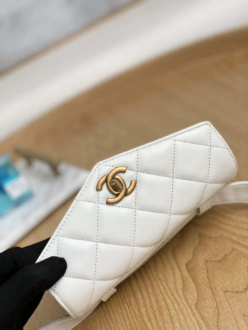 Chanel A99009 Waist bag Lambskin White Gold - Default Title - View 3