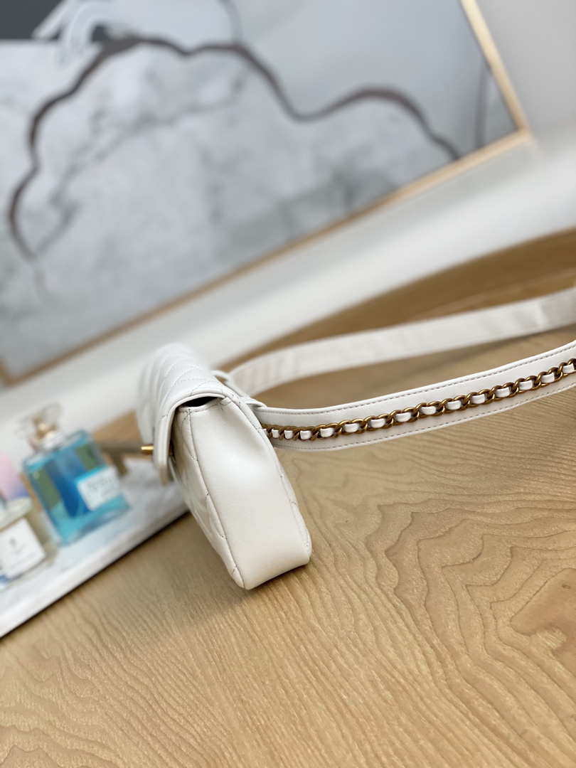 Chanel A99009 Waist bag Lambskin White Gold - Default Title - View 5