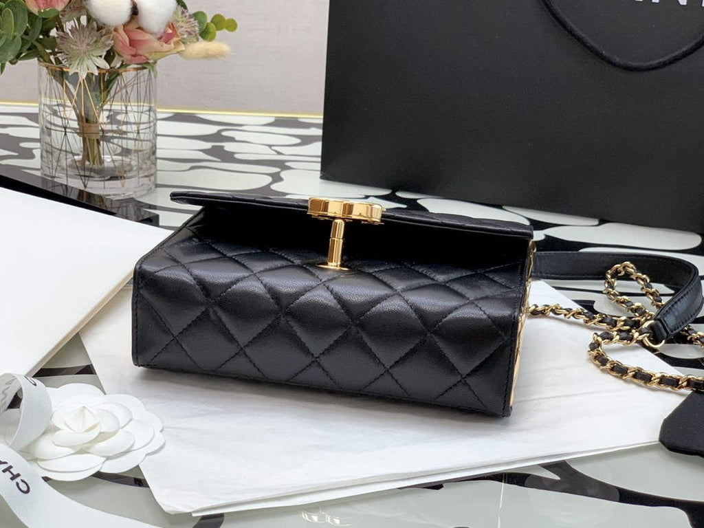 Chanel A99105 Top Handle Box bag Lambskin 17 Black and Gold