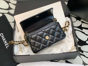 Chanel AP3484 CLUTCH WITH CHAIN Shiny Lambskin & Gold-Tone Metal - Default Title - View 8