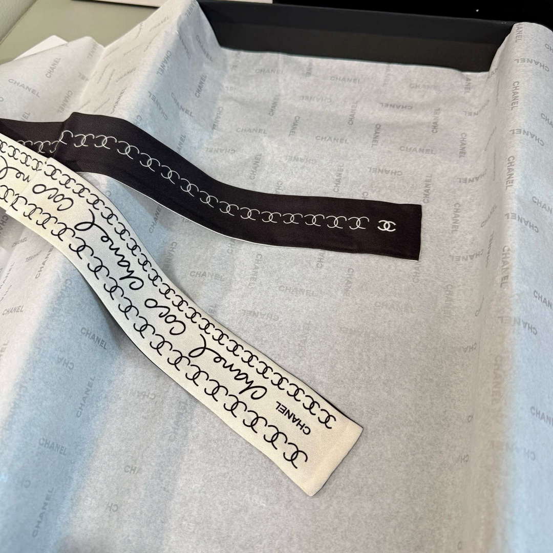 Chanel AA8006 Slim Bandeau Designer Scarf C88735