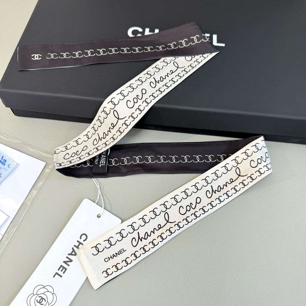 Chanel AA8006 Slim Bandeau Designer Scarf C88735