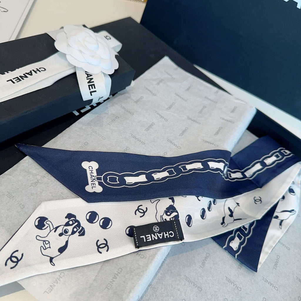 Chanel AA8006 Slim Bandeau Designer Scarf C88742