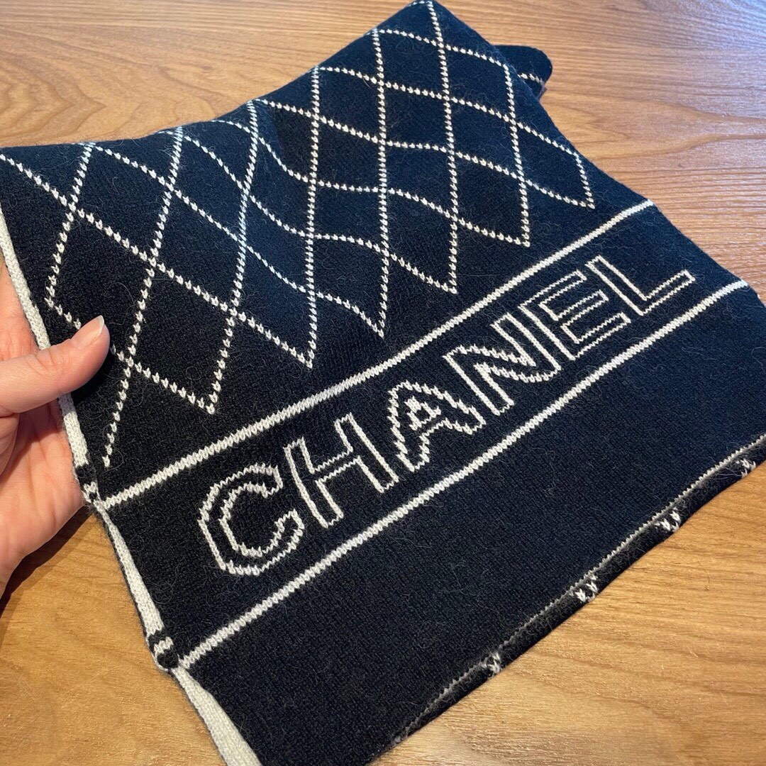 Chanel AA8525 Scarves Chanel Designer Scarf C88637