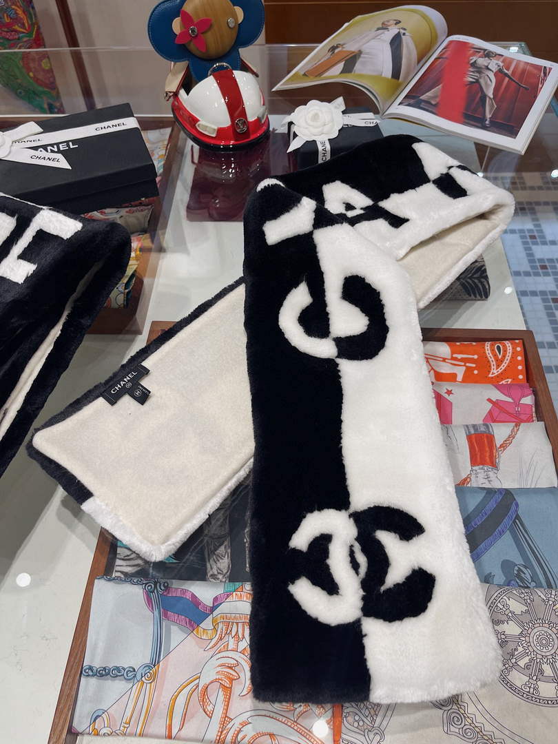 Chanel AA8525 Scarves Chanel Designer Scarf C88639