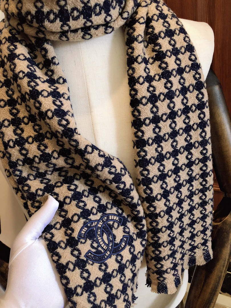 Chanel AA8602 Scarves Chanel Designer Scarf C88621
