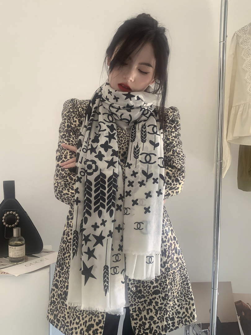 Chanel AA8689 Scarves Chanel Designer Scarf C88631