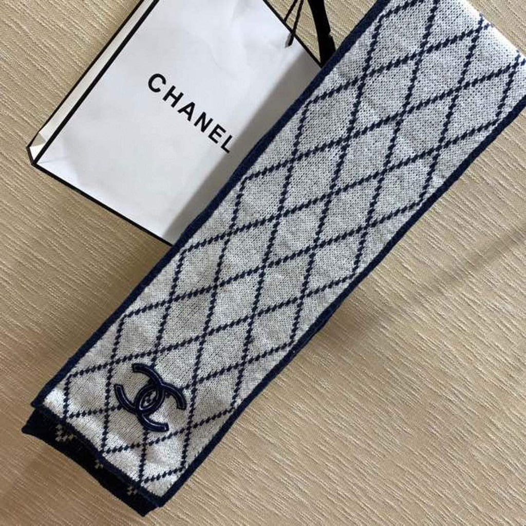 Chanel AA8689 Scarves Chanel Designer Scarf C88632