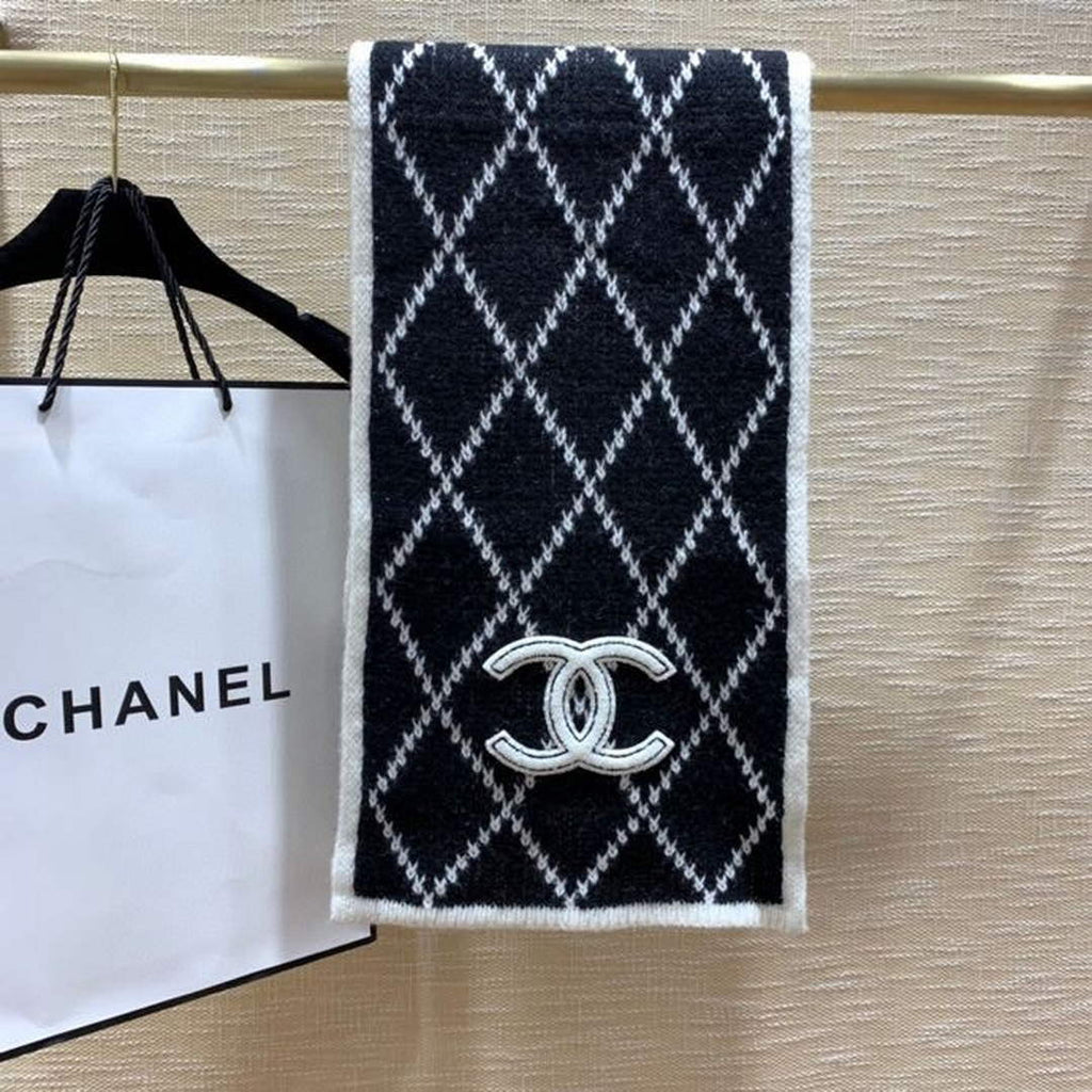 Chanel AA8689 Scarves Chanel Designer Scarf C88633