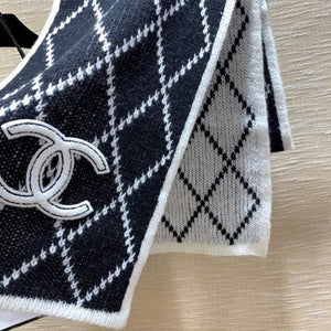 Chanel AA8689 Scarves Chanel Designer Scarf C88633 - Default Title - View 4