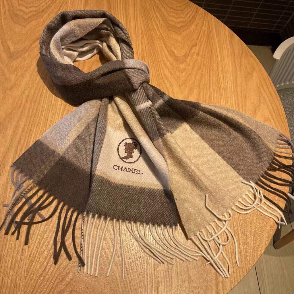 Chanel AA8689 Scarves Chanel Designer Scarf C88634