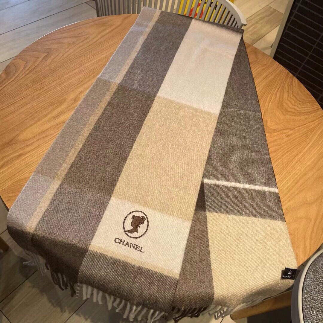 Chanel AA8689 Scarves Chanel Designer Scarf C88634