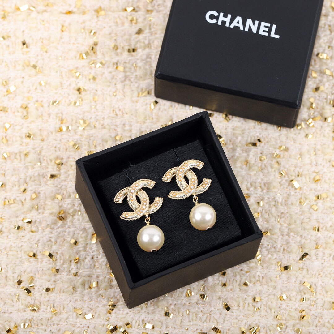 Chanel AB9530 Earring Designer Jewelry CC31667 - Default Title - View 1