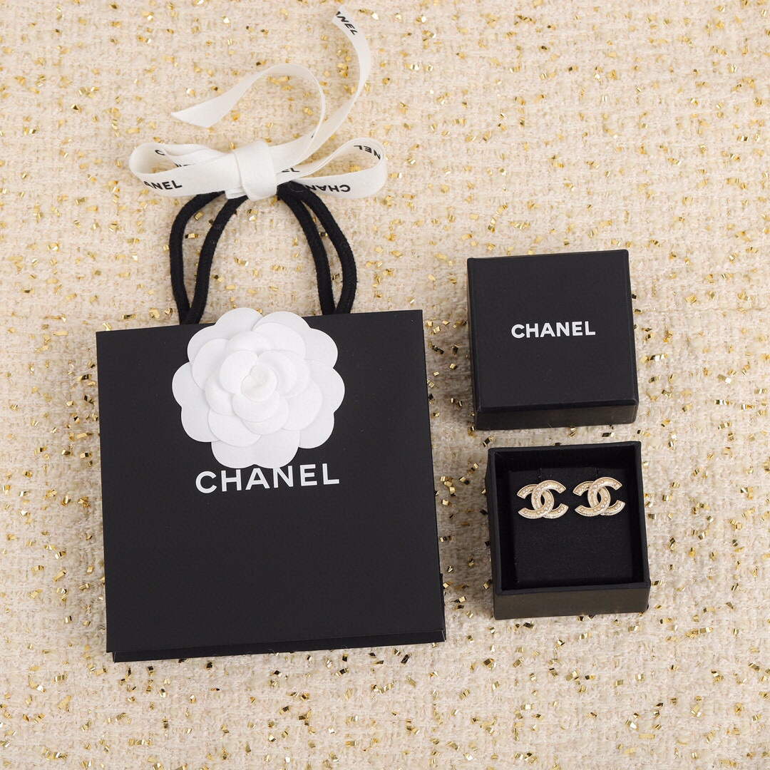 Chanel AB9530 Earring Designer Jewelry CC31668 - Default Title - View 1