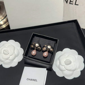 Chanel AB9535 Earring Designer Jewelry CC31689 - Default Title - View 1