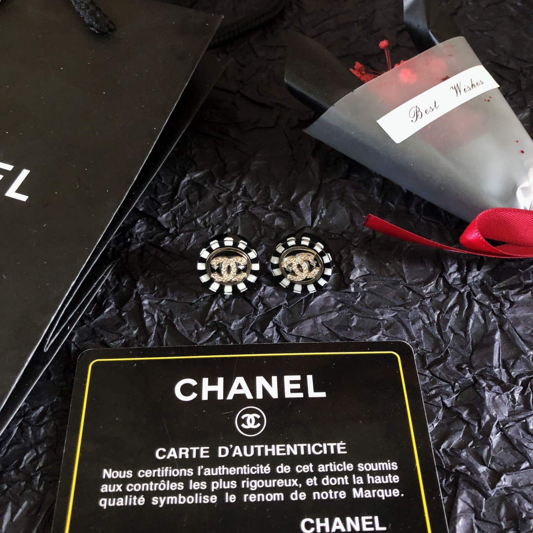 Chanel AB9535 Earring Designer Jewelry CC31698 - Default Title - View 1